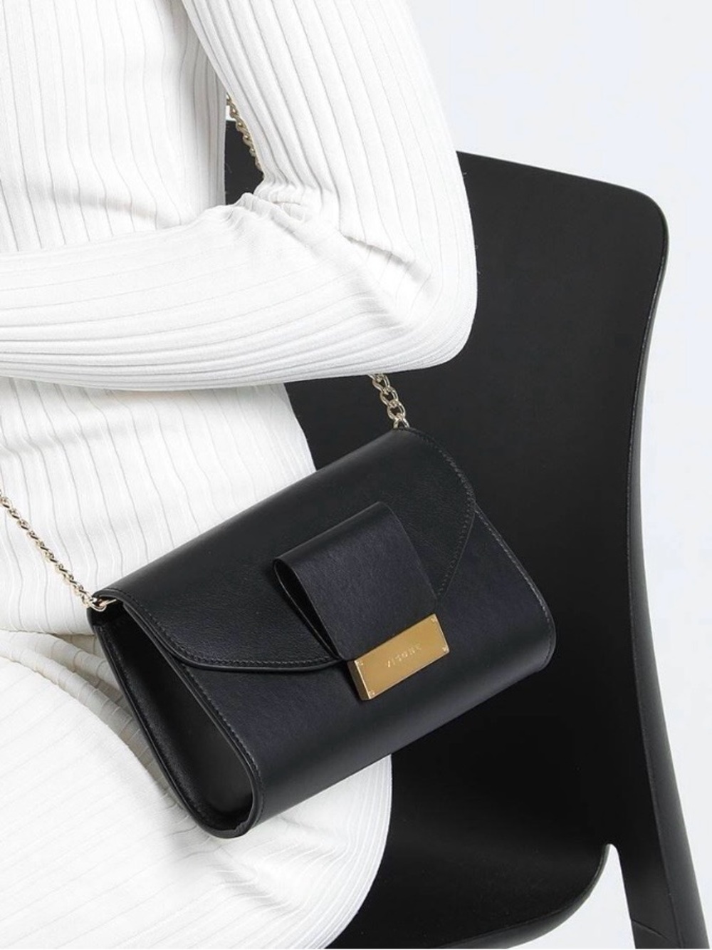 VISONE Black Leather Chain Crossbody Bag